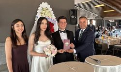 Yeğeninin nikâh şahidi oldu