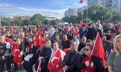 Çorum'da yüzlerce vatandaş A Milli Futbol Takımı'nı birlikte destekledi