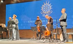Muhteşem bir sanatsal  şölenle başlayan “zirve”