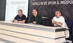 Güreş aday hakem kursu başladı