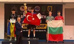 Çorumlu Milli Sporcu Balkan'ın Zirvesinde! Berk Öztoprak'tan Çifte Altın