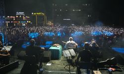 “Onbinlerce kişi festival  coşkusu yaşadı”