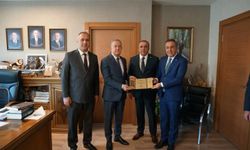 Sadir Durmaz’a davet