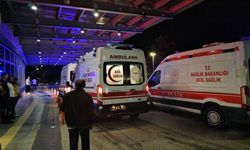 Çorum'da zincirleme trafik kazası 1'i ağır 8 yaralı