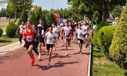 Gençler 15 Temmuz şehitleri için koştu