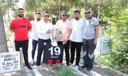 Kemal Bolat’a kupalı “VEFA”