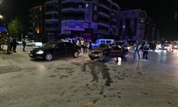 Çorum'da kaza sonrası çıkan kavgada yardıma gelen genç darbedildi