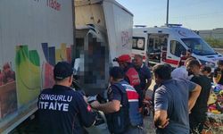 Kamyon TIR’la çarpıştı: 1 ölü, 1 yaralı