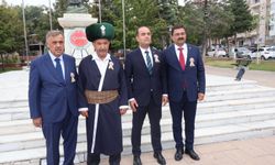 Atatürk Anıtı’na  Ahilik çelengi
