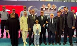 “Kardeşlik kalbimizde,  gelecek de aklımızda”