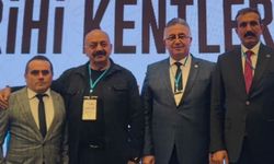 Belediye Başkanları Tarihi Kentler Birliği toplantısına katıldı