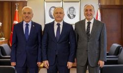 Zeki Gül’den Narkotik Daire Başkanı Özdemir’e kutlama
