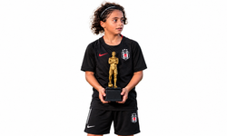 Çorumlu minik futbolcu Antalya'da en değerli oyuncu oldu