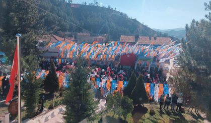 Uğurludağ'da AK Parti seçim bürosu açıldı