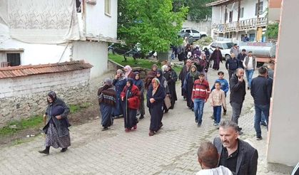 Bu köyde 134 yıldır küsmek yasak!