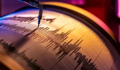 4,9 büyüklüğünde deprem