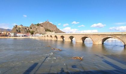 Kızılırmak’ın  debisi yükseldi