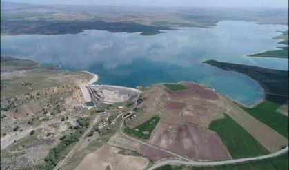 Koca barajdan geriye  işte bu görüntü kaldı !