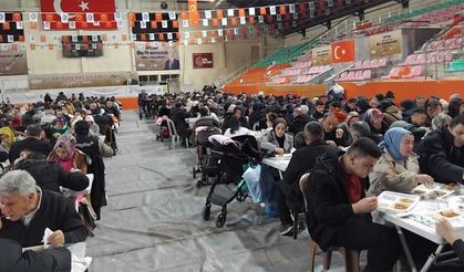 Tez Grup’tan Çorum’da gönülleri ısıtan iftar: Binlerce vatandaş aynı sofrada buluştu