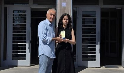 Görme engelli öğrenci okul birincisi oldu