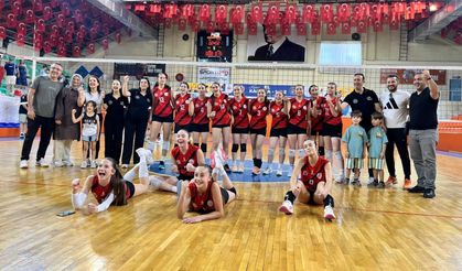 Yıldız sultanlardan harika başlangıç: 3-2