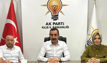 AK Parti il başkanına ait olduğu iddia edilen ses kaydı siyaset kulislerini karıştırdı