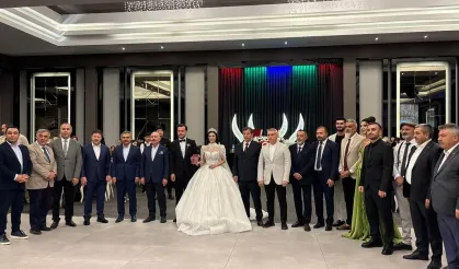 Oğuzhan ve Kübra dünyaevine girdi
