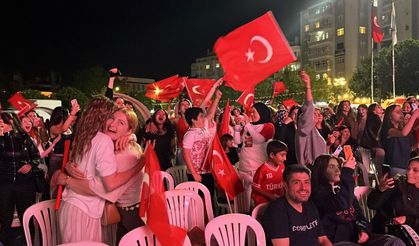 Voleyboldaki şampiyonluk Çorum’da coşkuyla kutlandı