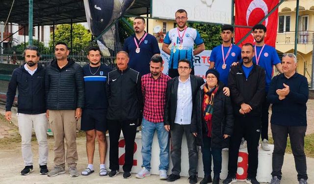 Türkiye Bocce Petank Şampiyonası Antalya’da yapıldı... HASAN DÜNDAR TÜRKİYE ŞAMPİYONU