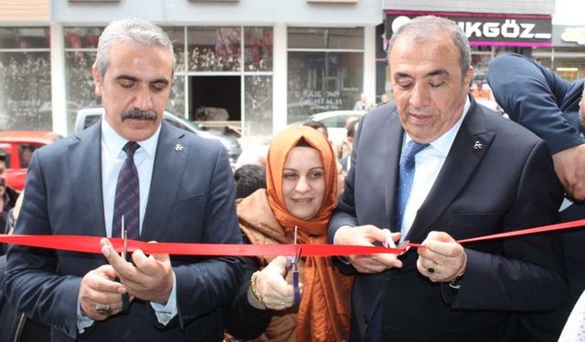 Kayrıcı: “Türkiye’nin kaosa sürüklenmesine izin vermeyin”
