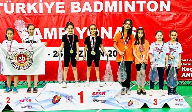 Yağmur Koçak’tan iki Türkiye şampiyonluğu