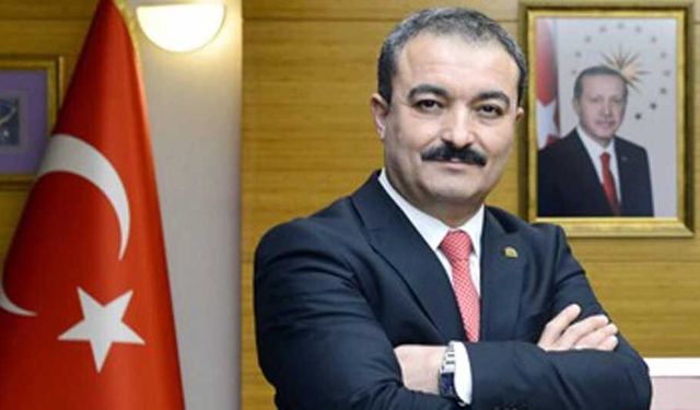 Öztürk yeniden seçildi