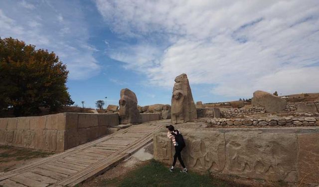 Alacahöyük Tarihi Milli Parkı turistleri bekliyor