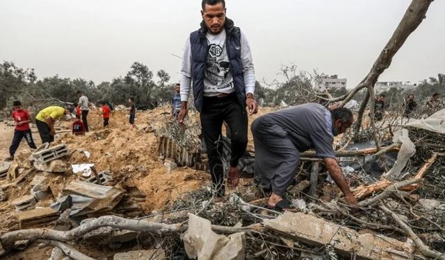 Gazze’nin güneyine  yoğun topçu saldırısı