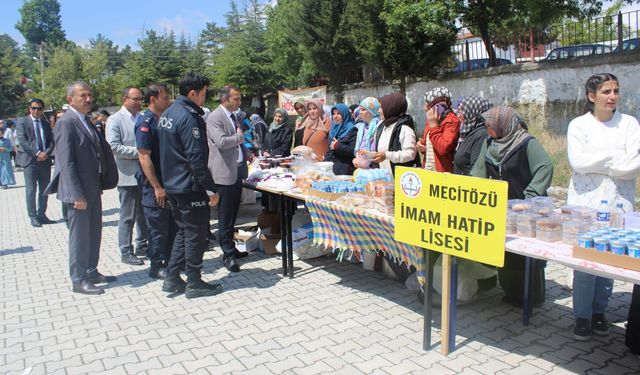 Mecitözü'nde Filistin  yararına kermes