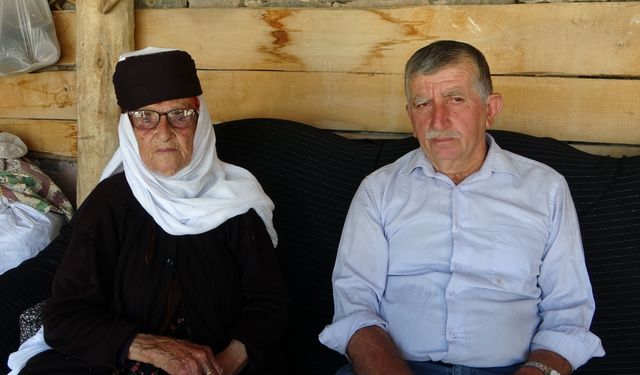 Torununun torununu gören 99 yaşındaki Zeynep Çınar  100'üncü yaşı için gün sayıyor