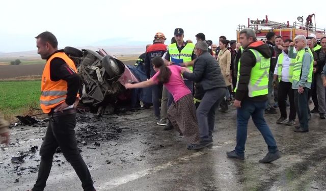 Yürek burkan kaza: 2 kardeş hayatını kaybetti