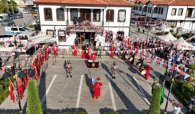 AK Partililer festivale davet edilmemiş!