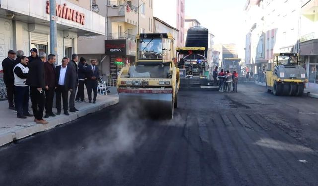 Sungurlu’da sıcak asfalt  çalışmaları tamamlandı