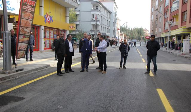 O ilçede caddelerin yol çizgileri tamamlandı