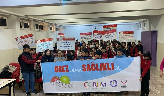 Öğrencilere “sağlıklı  beslenme ve teknoloji  doğru kullanımı” anlatıldı