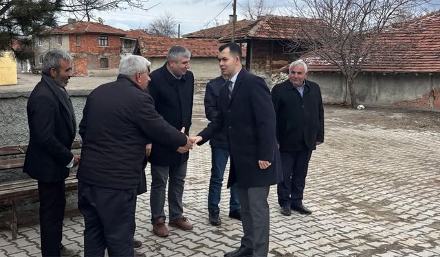 Bayat Kaymakamı Kerem  Yüce köyleri ziyaret etti