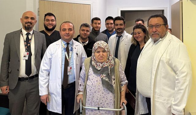 Hastanede o klinik bir ilke imza attı