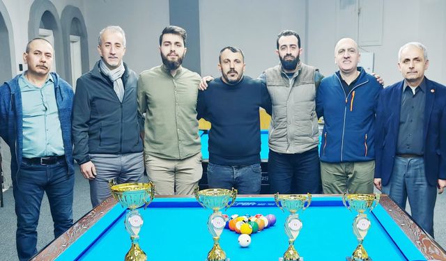 Valilik Kupası 8 Top Bilardo Turnuvası'nda şampiyon Eren Arslaner