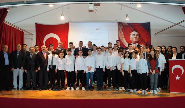 Oğuzlar’da İstiklal Marşı’nın 104. yılı kutlandı