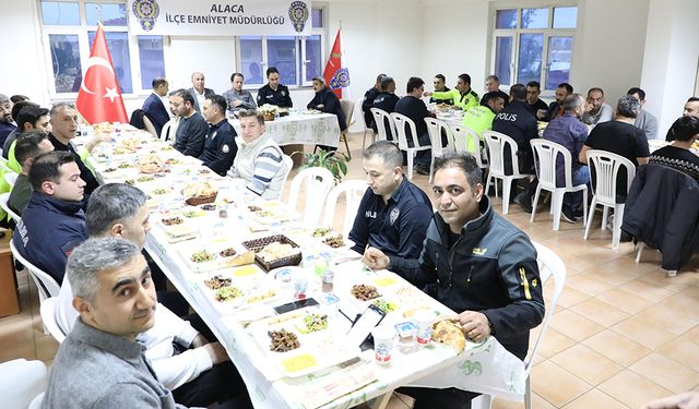 Alaca İlçe Emniyet Müdürlüğü Tarafından İftar Düzenlendi