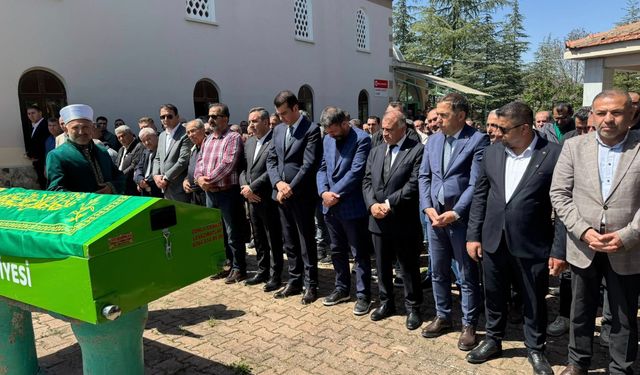 Mehmet Aluç toprağa verildi