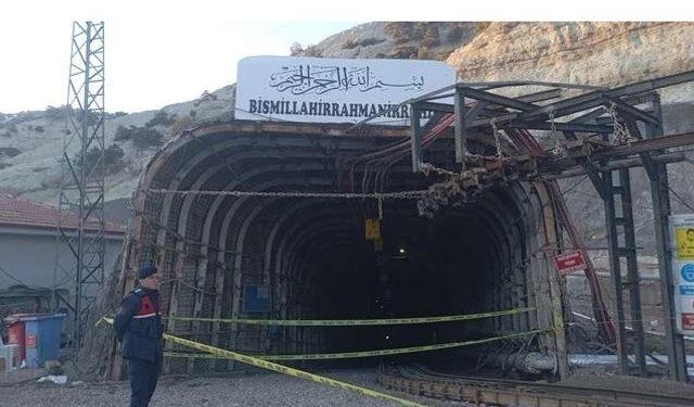 Maden ocağında  göçük: 13 yaralı