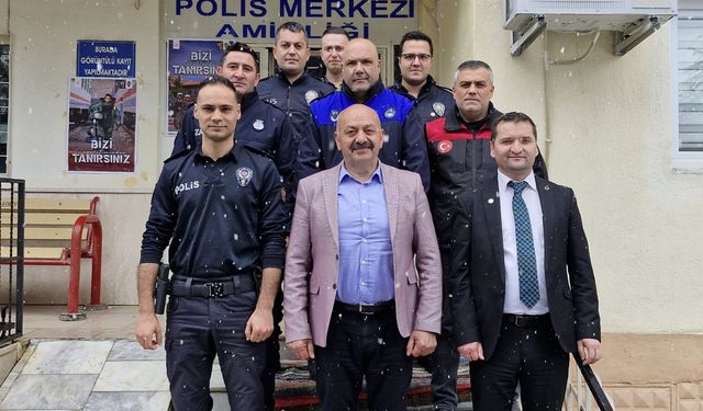 Başkan İsbir polisleri unutmadı