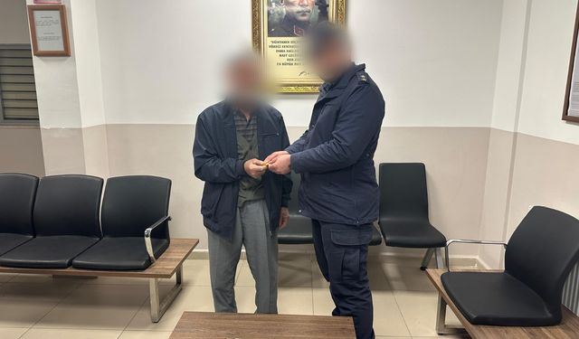 Vatandaşı dolandıran sahte jandarmalar gerçek jandarmadan kaçamadı